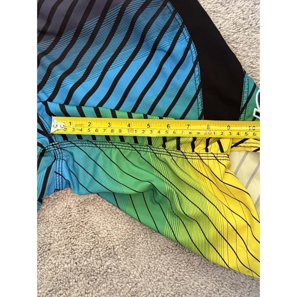 Billabong Quad Stretch Board Shorts Mens 34 Multicolor Stripe Surf Swim Trunks